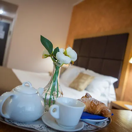 Szálloda Palace Del Conero 4*