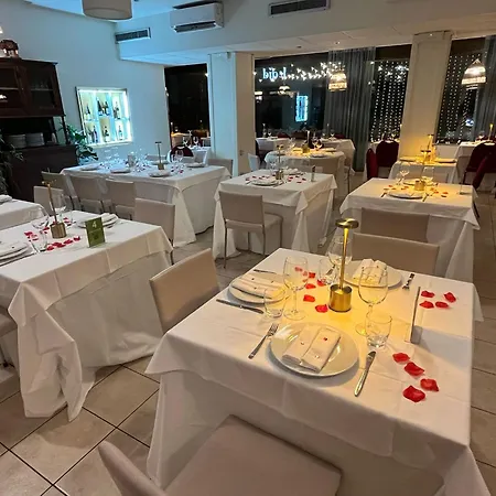 Szálloda Palace Del Conero 4*