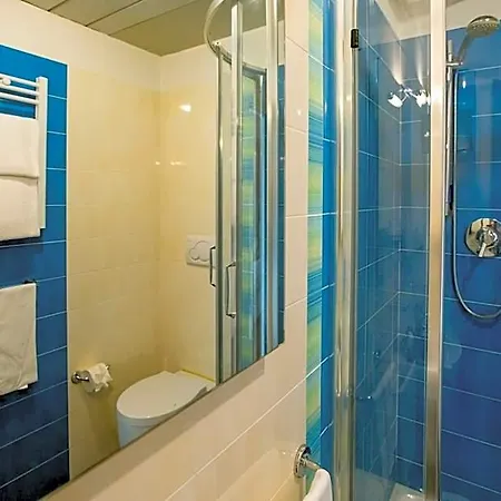 Palace Del Conero מלון 4*