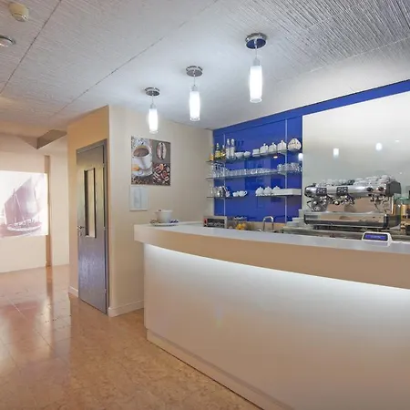 Palace Del Conero Hotel 4*